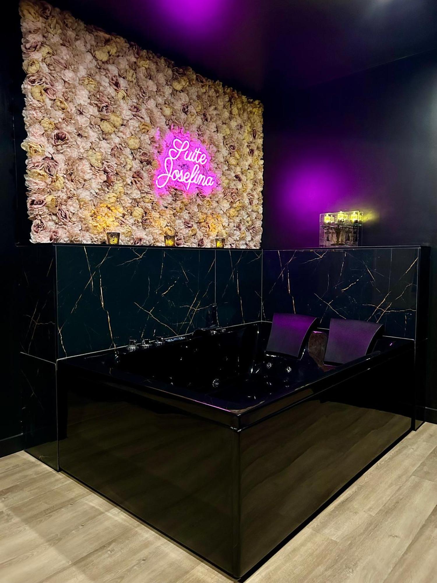 Suite Josefina - Spa&Sauna - Au Coeur De La Route Des Vins Rorschwihr Екстериор снимка